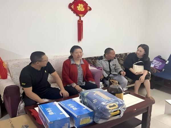 C:/Users/DELL/Desktop/图片3(2).jpg图片3(2)